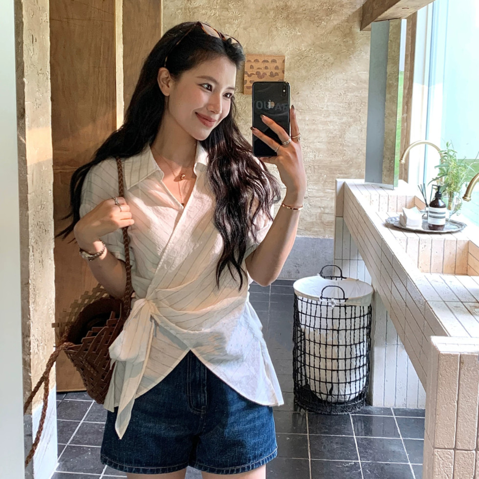 Áo sơ mi vải lanh nữ phong cách Hàn Quốc BH tay ngắn được trang bị dây thắt lưng và thiết kế dáng rộng vừa vặn