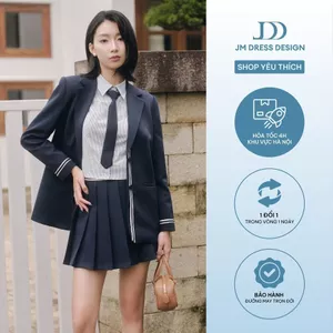 Set Áo Blazer Dáng Suông Ve K Thêu Ngực 5B06.2508K. Chân Váy Xếp Ly Đè Dây Cạp 4S25.2508W. Set Đồ Preppy Học Đường JM