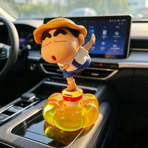 Phong Cách Mới Xoay Được Crayon Shin-Chan Hợp Thời Trang Chơi Hình Trang Trí Xe Người Ảnh Hưởng Giải Nén Máy Tính Để Bàn Trang Trí Quà Tặng