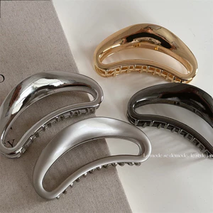 T Kết Cấu Mờ Hợp Kim Rỗng Lưỡi Liềm Lưỡi Liềm Lấy Kẹp Kích Thước Lớn Tóc Cá Mập Kẹp Kim Loại Nữ Cảm Thấy Lưng Đầu Tóc C21S