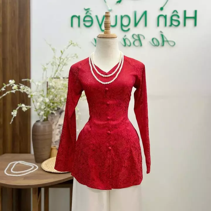 Hân Nguyễn Áo Bà Ba - B.A213 - Áo Bà Ba Gấm Song Hỷ Cổ Tim Dây kéo Nút Bọc Nụ ( QUẦN LỤA )