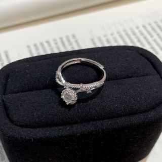 Moissanite Ring by xsdh333.vn