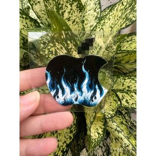 Te sticker táo lửa cao cấp nổi 3D ,dán trang trí đầu xe máy , xe điện ,bám dính cực tốt chống nước , size8cm