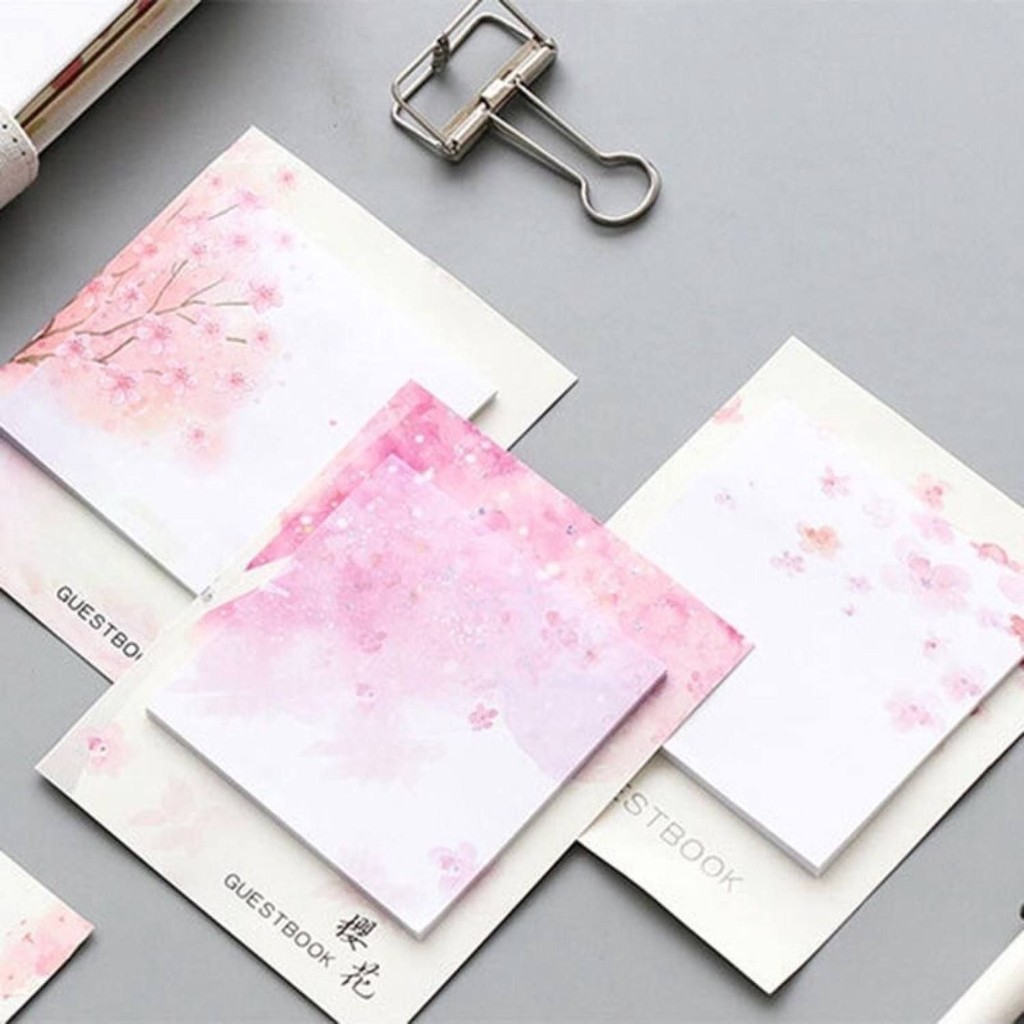 2 xấp Giấy ghi chú hoa anh đào - hoa lyly kích thước 7x7cm - sản phẩm hoàn hảo cho văn phòng và học tập.