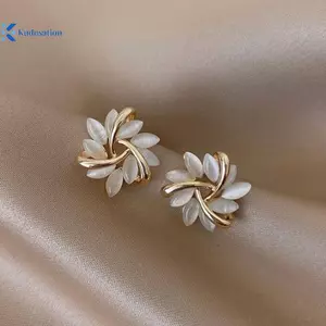Kudosation 1 Đôi Bông tai hình cánh hoa Opal thanh lịch và tinh tế dành cho phụ nữ Đẹp