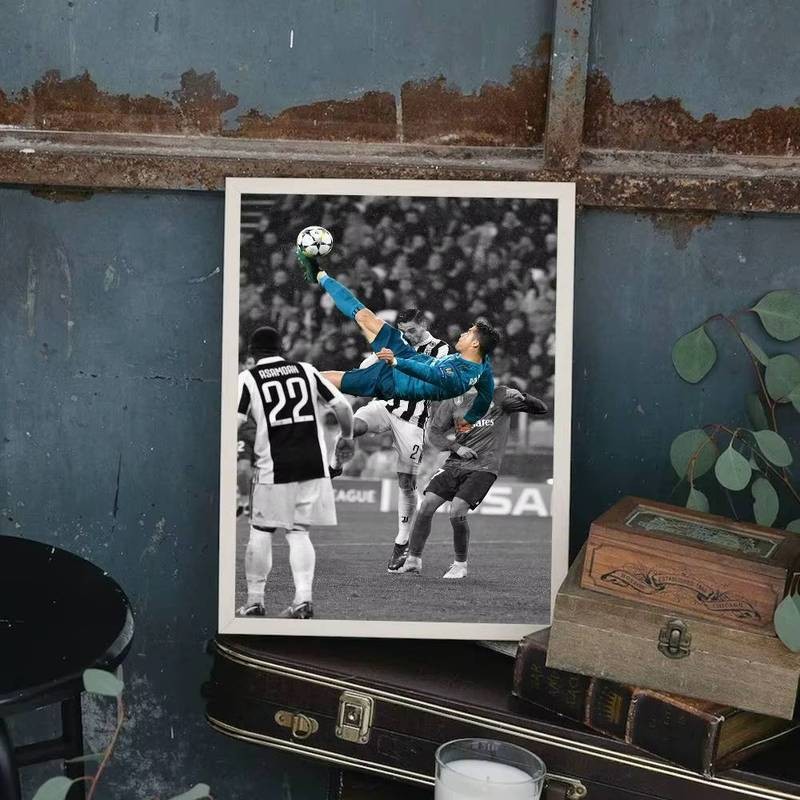 Ronaldo Football CR7 Poster Canvas In Thích Hợp Cho Quán Cafe Bar Trang Trí Tường