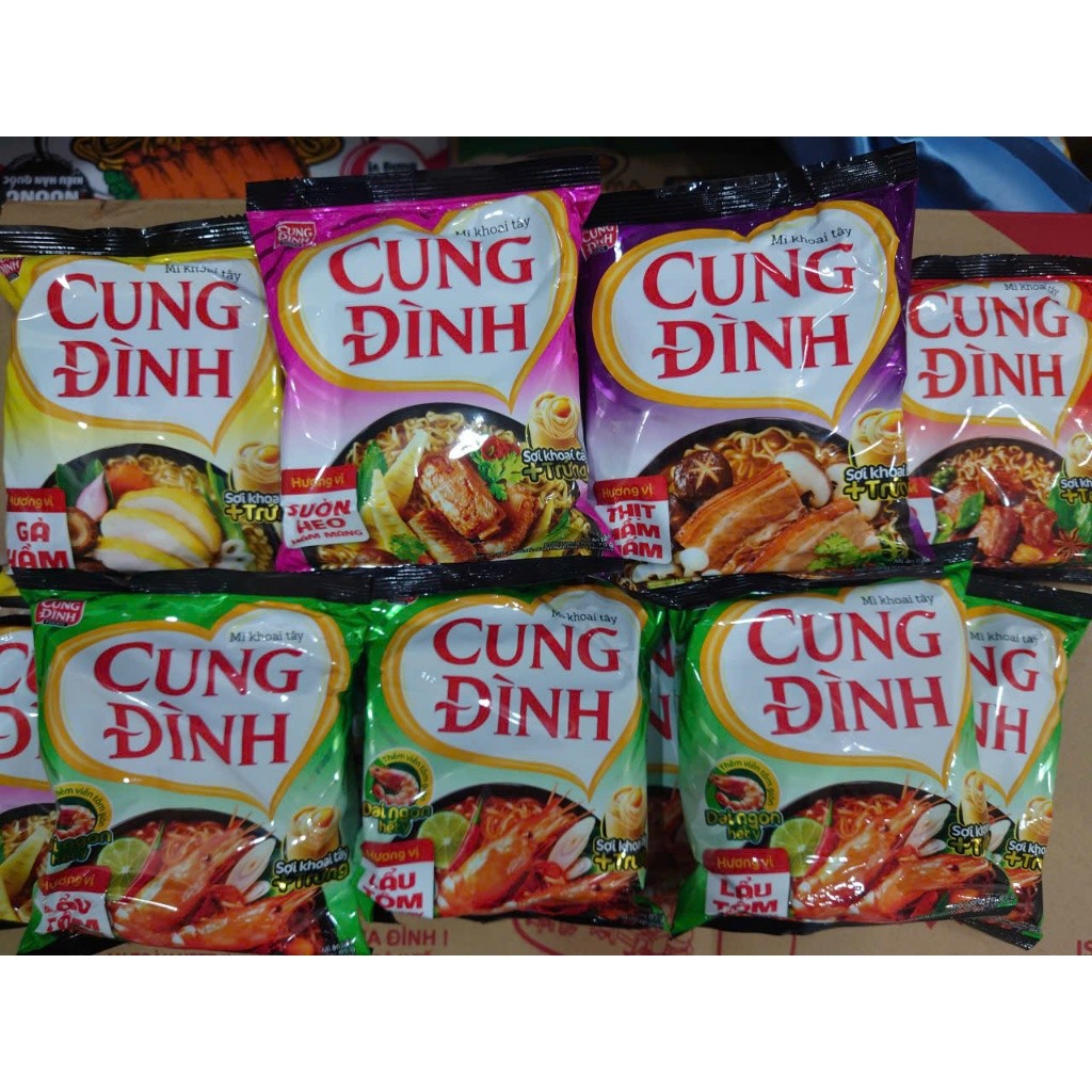 MÌ CUNG ĐÌNH KHOAI TÂY LẨU TÔM CHUA CAY