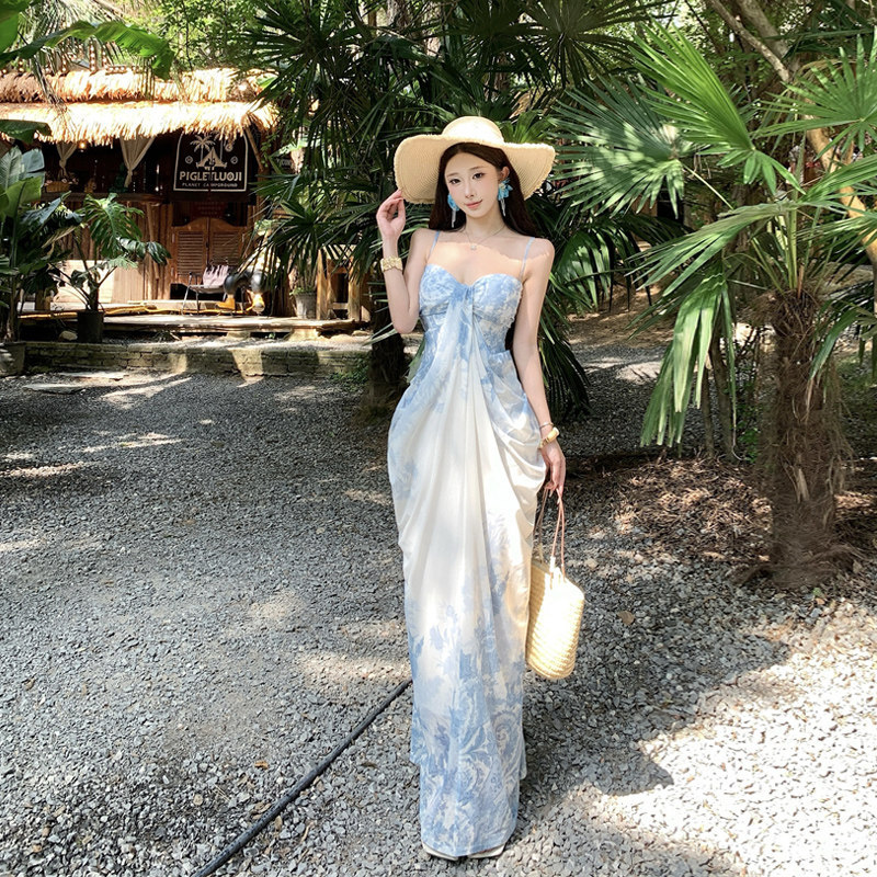 Đầm hoa nhí xanh biển Pastel mùa hè
