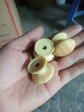 set 10 núm nhựa giả gỗ cao cấp kèm ốc, núm tròn bắt cửa tủ ngăn kéo