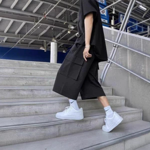 Over-the-Knee Quần Giữa Nam 2025 Béo mm Mùa Hè Cao Cấp Dây Rút Thể Thao Rời Kích Thước Lớn Crop Quần YKVX