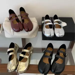 TT Chia Ngón Chân Giày Một Dòng Đôi Dây Đeo Mary Jane Giày Nữ Giày Đế Bằng Lợn Giày Da Thật Phù Hợp Với Giày Da Nhỏ