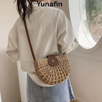 Women's Woven Straw Bag – for the Beach