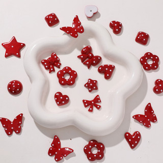 Phụ kiện acrylic DIY thời trang mới với họa tiết da báo, polkadot và nơ trái tim độc đáo