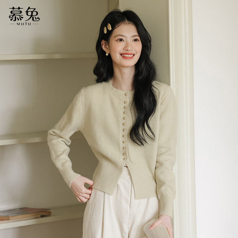 Mutu Retro Pháp Dệt Kim Cardigan Áo Len Nữ Mùa Xuân 2026 Thiết Kế Phong Cách Mới Niche Tính Khí Ngắn Top