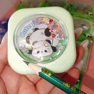 GỌT BÚT CHÌ HÌNH GẤU TRÚC & PHI HÀNH GIA SIÊU DỄ THƯƠNG – MÀU SẮC NỔI BẬT, BÉ HỌC VUI MỖI NGÀY