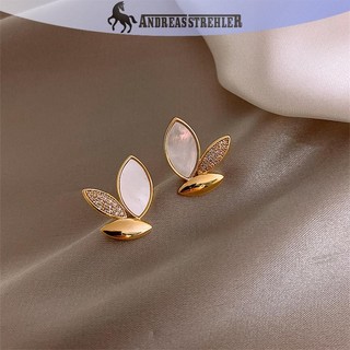 Onetimingfine 1 Cặp Bông Tai Thời Trang Phiên Bản Hàn Quốc Tính Khí Đơn Giản Kim Cương Giả Hoa Ngọc Trai Tai Móng Tay Bông Tai Nữ Trang Sức VN