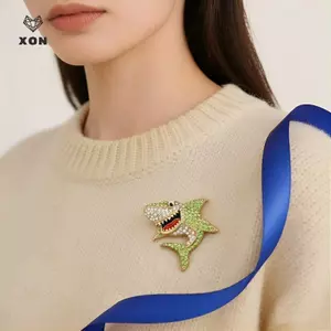 Trâm Cài Cá Mập Kim Cương Giả Cho Nữ Quần Áo Phụ Kiện Quyến Rũ Cho Túi Áo Khoác Đầm Văn Phòng Trường Học Sự Kiện [Mina]