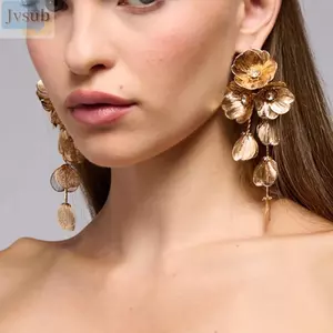Bông tai hoa JVSUB, Bông tai tua rua dài lá rỗng bằng kim loại, Bông tai Dangle phóng đại thời trang Phụ kiện cá tính