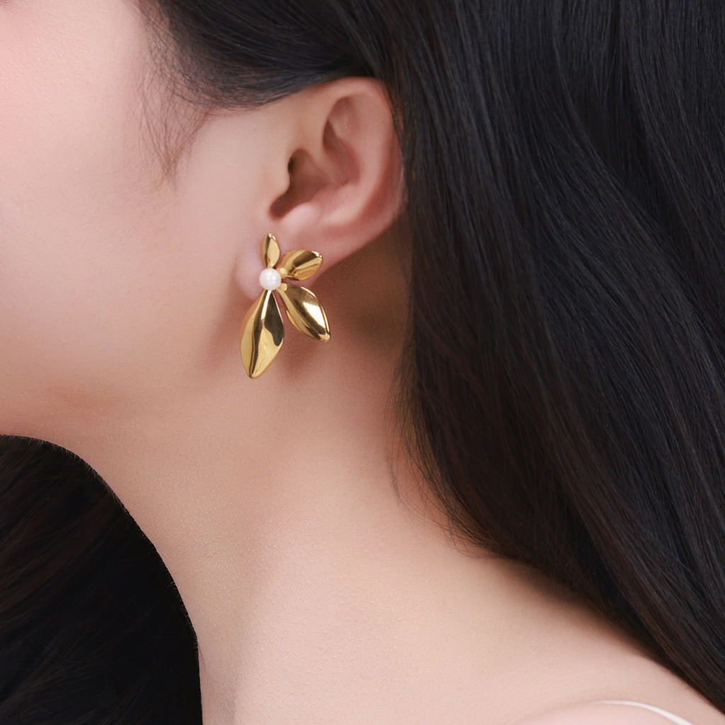 Hoa Tai nữ Aurelia Étoile thiết kế thiên nhiên mạ vàng cao cấp phù hợp đi tiệc đi chơi - DOJI