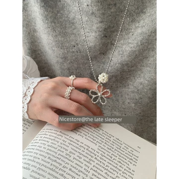 vòng cổ vòng cổ ngọc trai Chuông ngủ ban đêm {Garden} Vòng cổ hoa ngọc trai Hàn Quốc Dây chuyền áo len mặt dây chuyền hoa bạc dài