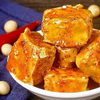 Chao Đỏ Laoganma Hũ 260g - Gia Vị Chấm Lẩu, Xào Rau, Ăn Cháo Thơm Ngon Béo Bùi, Hàng Nội Địa Chuẩn
