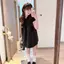 Mùa xuân hè 2026 Plus size Cổ búp bê kiểu Pháp Tình yêu đầu tiên Váy trắng dáng rộng Vỏ bọc thịt ngọt ngào Cảm giác cao cấp cỡ lớn Mỡ mm Ôm hơn Váy trung dài nữ