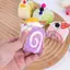 Móc khóa bánh tam giác giống như thật với lớp phủ trái cây PVC Túi chống nước Mặt dây chuyền quyến rũ cho bé gái Sử dụng hàng ngày Quà tặng sinh nhật