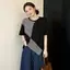 Áo thun ngắn tay sọc đen mùa hè cỡ lớn viền không đều Khâu dáng rộng che phủ Flesh Niche Design Slimer Look
