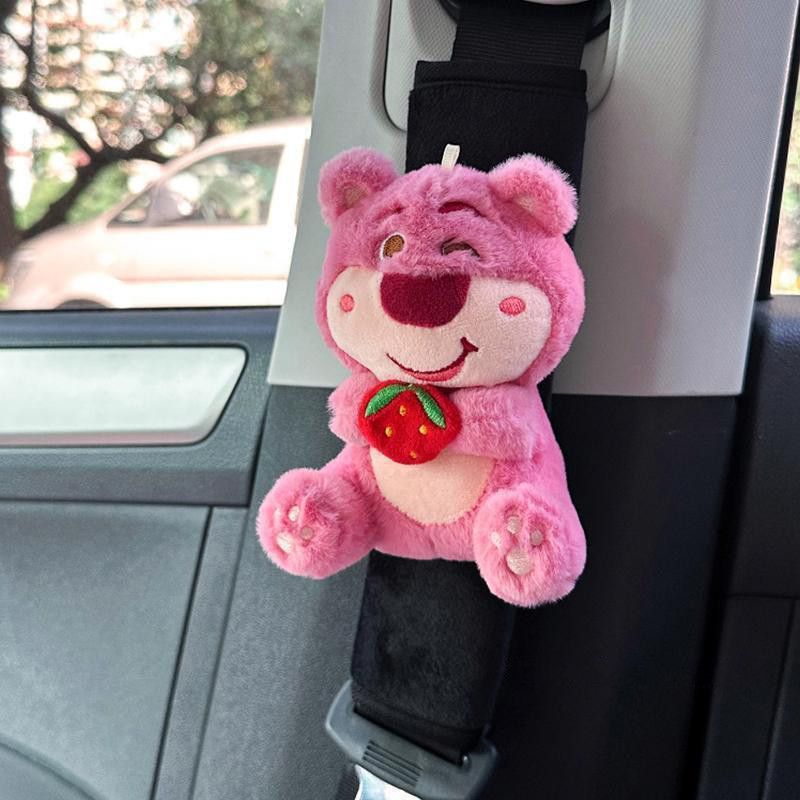 Hoạt Hình MỚI Dâu Gấu Búp Bê Ô Tô Dây An Toàn Có Miếng Lót Dây An Toàn Dễ Thương Dây Đeo Vai Miếng Lót Cho Vai Bảo Vệ Phụ Kiện Xe Hơi Cho Trẻ Em Người Lớn