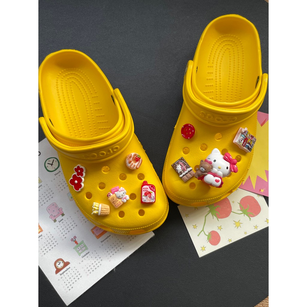 Hellokitty Phụ Kiện Giày Hoa Nâu Hoạt Hình Mèo Kitty, Cảm Giác Cao Cấp, Tương Thích Crocs, Dễ Thương, Có Thể Tháo Rời, Zhibixing Ins