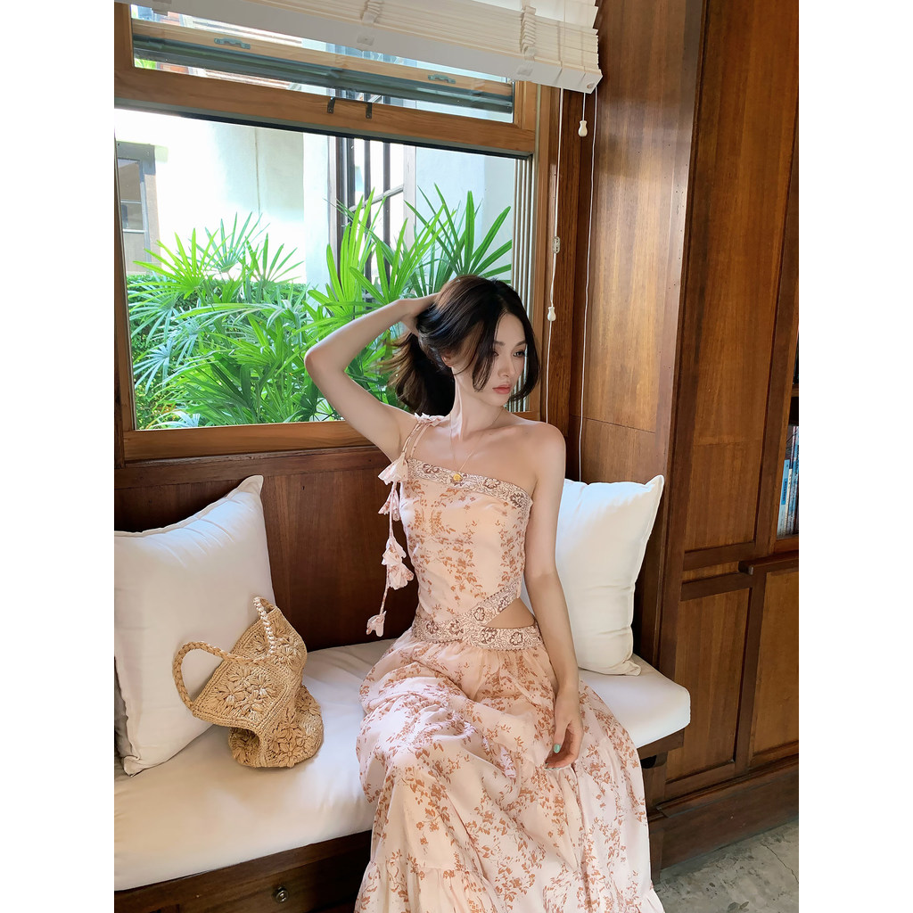 Đầm dài lệch vai màu cam hoa nhí
