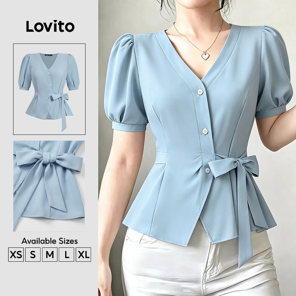 Lovito Áo Blouse Nữ Tay Ngắn Cổ V Dây Buộc Trước Cài Nút Màu Xanh Nhạt Cho Cuối Tuần Mùa Xuân Hè Thoải Mái Và Thời Trang BLB202P2D015