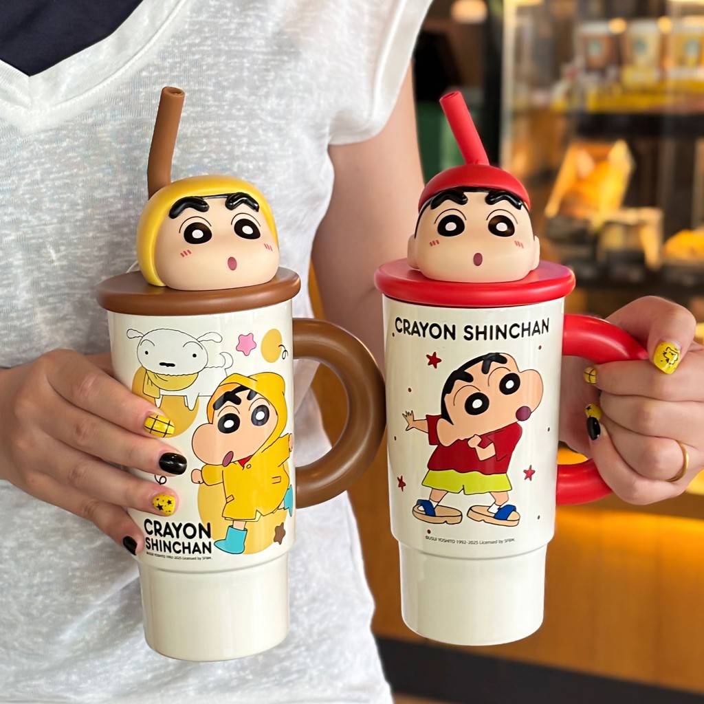 Cốc cầm tay Crayon Shin-chan Dễ dàng mang theo cốc nước vòi phun silicon búp bê độc lập