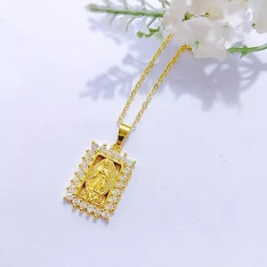Châu Âu Mỹ Retro Vàng Vuông Vòng Cổ Phù Hợp Với Thu Đông Thời Trang Không Khí Hợp Thời Trang Mặt Dây Chuyền Xương Đòn Vòng Cổ Tinh Tế 2026-6-26