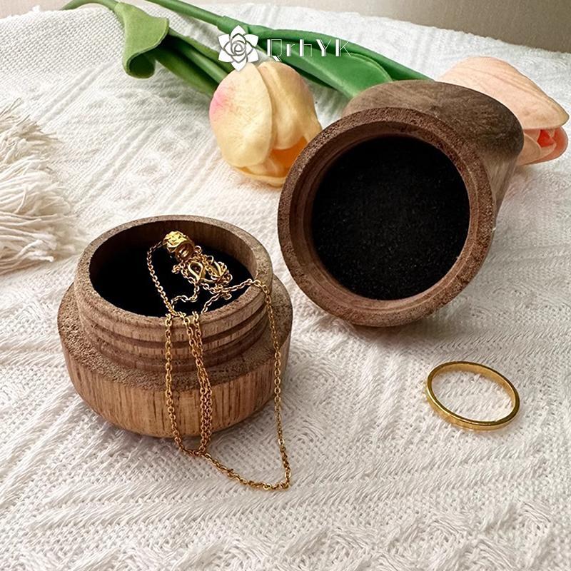 Wedding Ring by emprichhighaw.vn
