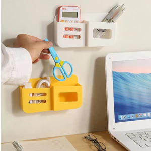 Bộ sắp xếp lưu trữ treo tường hiện đại để sạc điện thoại đầu giường và giá đỡ điều khiển từ xa
