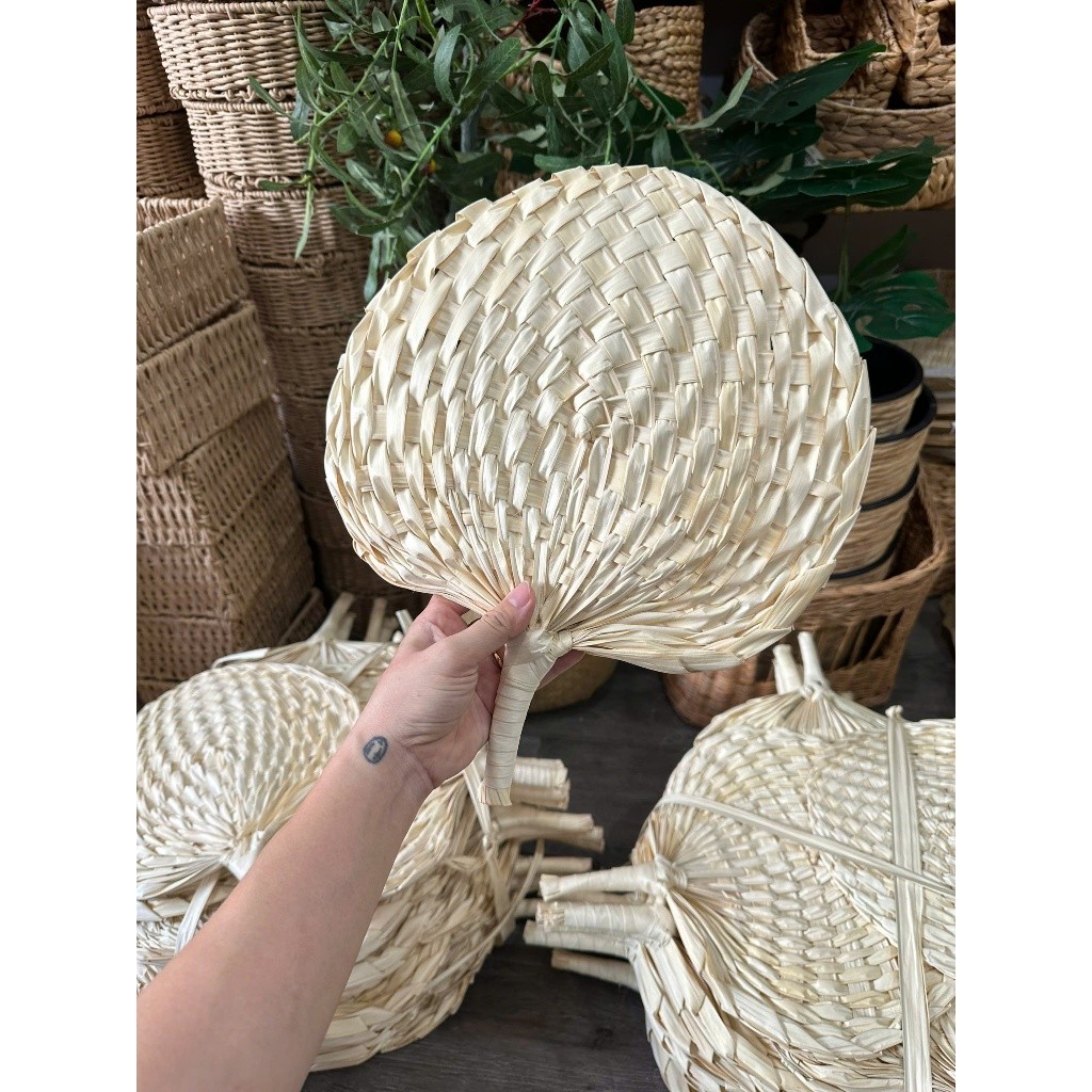 Quạt nan cầm tay, quạt lá hàng tự nhiên, đan tay, đồ trang trí decor chụp ảnh, quạt máy nhẹ mát,quạt cho bé, mây, cói