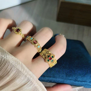 Nhẫn phong cách cung điện Openwork cổ điển dành cho nữ Nhẫn mở hồ sơ sang trọng tinh tế