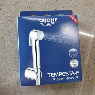 Bộ xịt kích hoạt GROHE 27513001 TEMPESTA-F 30 kèm giá treo tường (SẢN XUẤT TẠI ĐỨC)