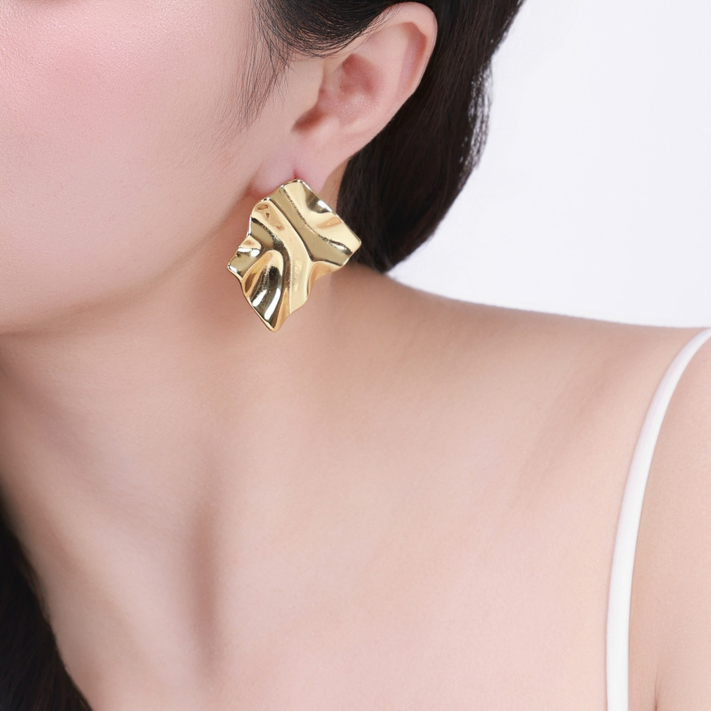 Hoa Tai nữ Living Gold mạ vàng cao cấp, phong cách cá tính, thiết kế hiện đại - DOJI