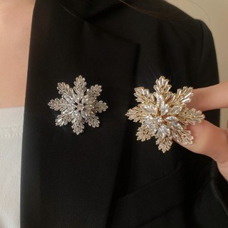 Trâm cài corsage mạ vàng zircon bông tuyết, retro sang trọng - Trang sức cao cấp dành cho nữ