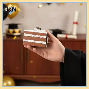 B & N 10 Cái Hộp Quà Tốt Nghiệp Hình Bánh Thiết Kế Tam Giác Sáng Tạo Mùa Tốt Nghiệp Dành Cho Đảng Sinh Viên Ủng Hộ.