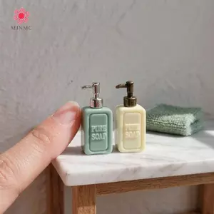 MJnmc 4 Hộp Đựng Xà Phòng Thu Nhỏ Mô Hình Nhà Búp Bê Chia Chai Giả Vờ Chơi Phụ Kiện Dễ Thương Cho Trẻ Em Mô Phỏng Mới