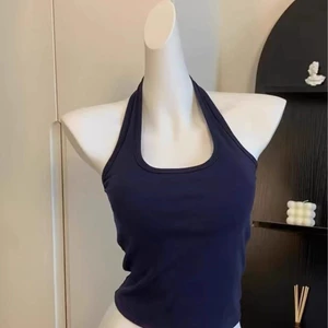 Mùa Xuân Mùa Hè 2026 Dây Cổ Đẹp Lưng Camisole Nữ Mặc Ngoài Ôm Phù Hợp Với Bên Trong Trận Đấu Phù Hợp Với Đáy Không Tay Top O57N