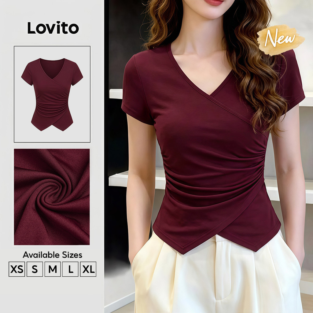 (New Arrival) Lovito Áo Thun Cổ V Xéo Tay Ngắn Thoải Mái Nhưng Vẫn Thời Trang Màu Đỏ Đậm Mùa Xuân Mùa Hè Giáng Sinh Cuối Tuần Dành Cho Phụ Nữ TSB205P2D380