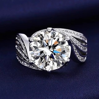 Moissanite Ring by shangqiuzuanshidian619