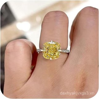Nhẫn Yellowstone Cube Zirconia Vuông Pha Lê Vàng Đính Hôn Nhẫn Công Chúa Phong Cách Nữ 4 Carat Đá Đơn 18K Mạ Vàng 5AXZ Vô Hình Halo Cocktail Nhẫn