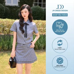 Set Áo croptop cổ đức cách điệu đính nơ in họa tiết 2T06.2502K, Chân váy họa tiết xếp ly 2 tầng 4S06.2502K, Set Monogram