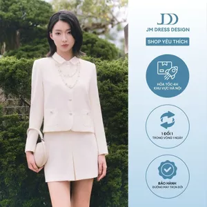 Set Áo Blazer Dáng Suông Cổ Đức Túi Ốp 5B08.2508K, Chân Váy Đai Trễ Xếp Ly Chụm 4S26.2508K. Outfit Thời Trang Công Sở JM