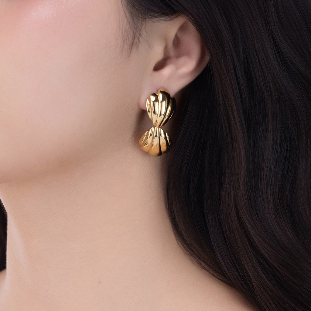 Hoa Tai nữ Zephyra thiết kế thiên nhiên hình vỏ sò mạ vàng cao cấp, phù hợp đi chơi đi tiệc - DOJI